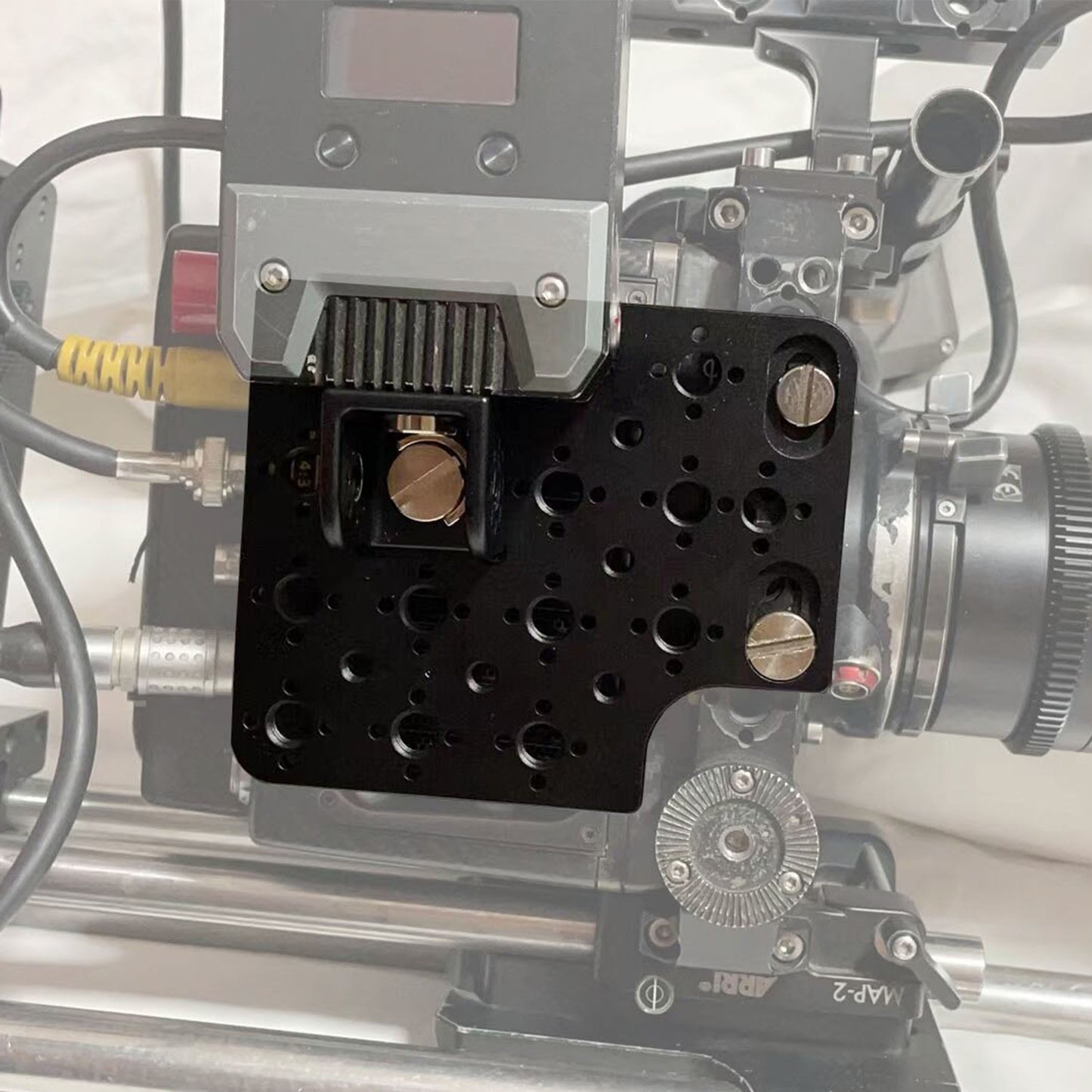 Side Expansion Plate Multi-Functional Cheese Plate with 1/4"-20 & 3/8"-16 Threads for ARRI Alexa Mini LF Teradek Vaxis Rig Follow Focus Motor Camera Monitor and Tripod