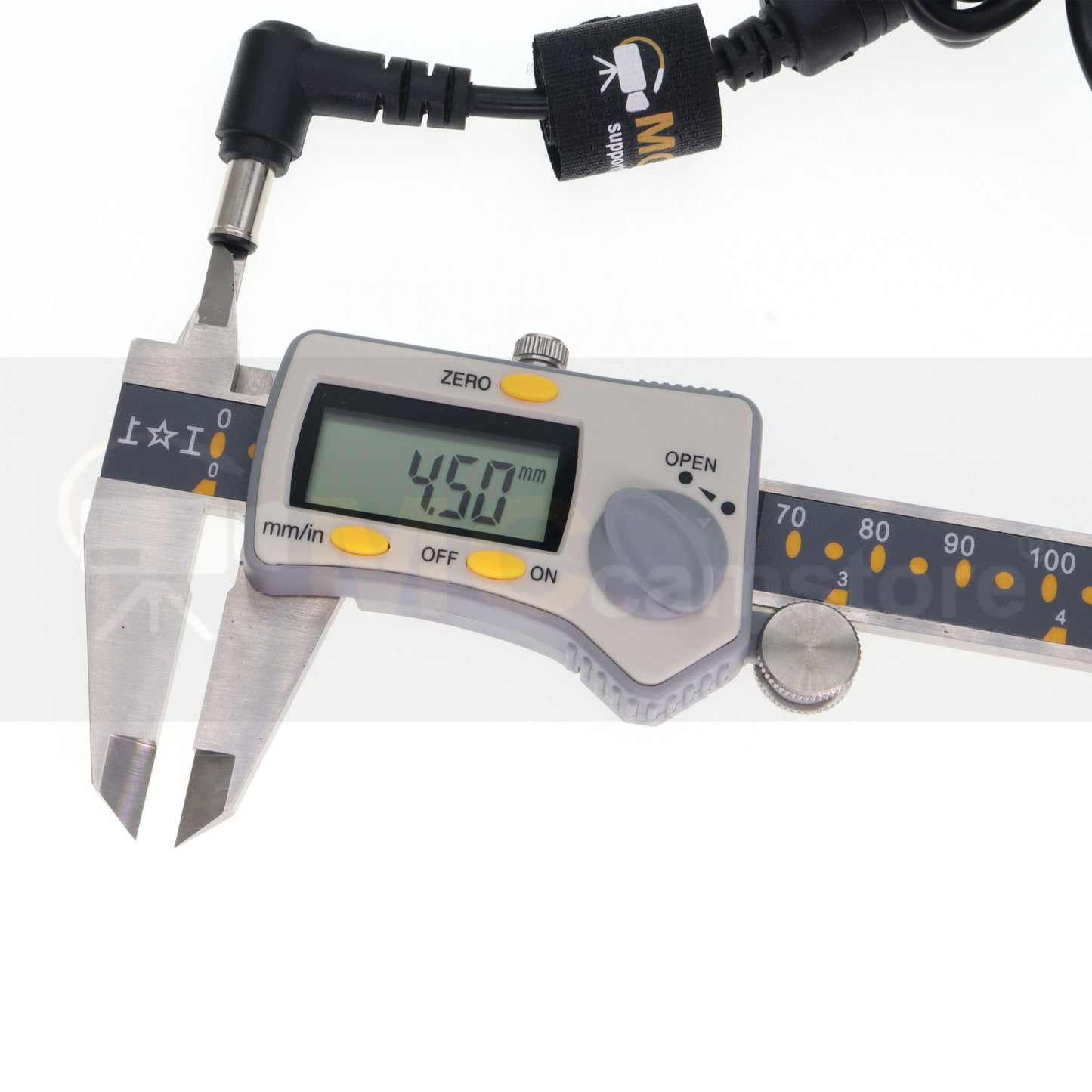 D-tap to DC Power Cable for Sony PXW-FX6 PXW-FX9 Camera Right Angle DC to D-tap 19.5V Regulated Output Cable